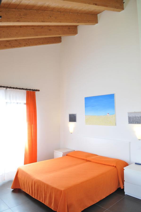 Helga Hotel